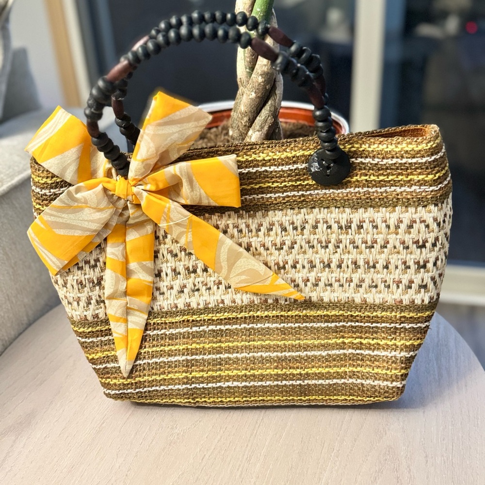 Women’s Pinoy Woven Handbag